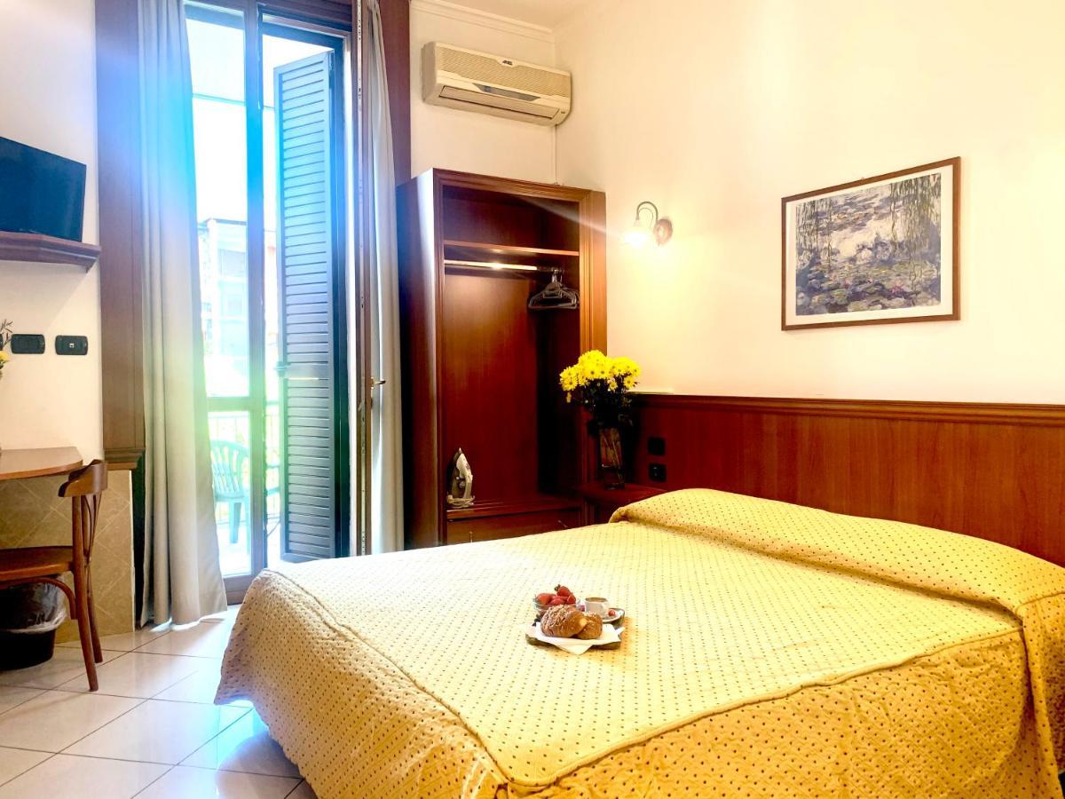 Hotel Astrid Milan Exterior photo